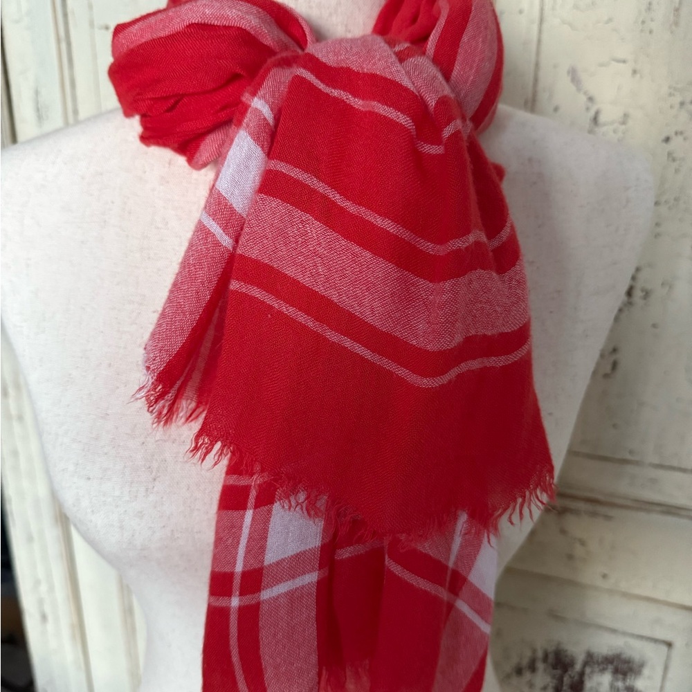 Red and White Lightweight Scarf